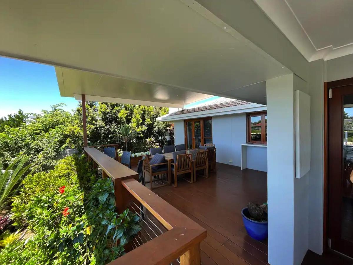 Broadbeach Bungalow - Heated Pool - Sleeps 7 Gold Coast Exterior foto